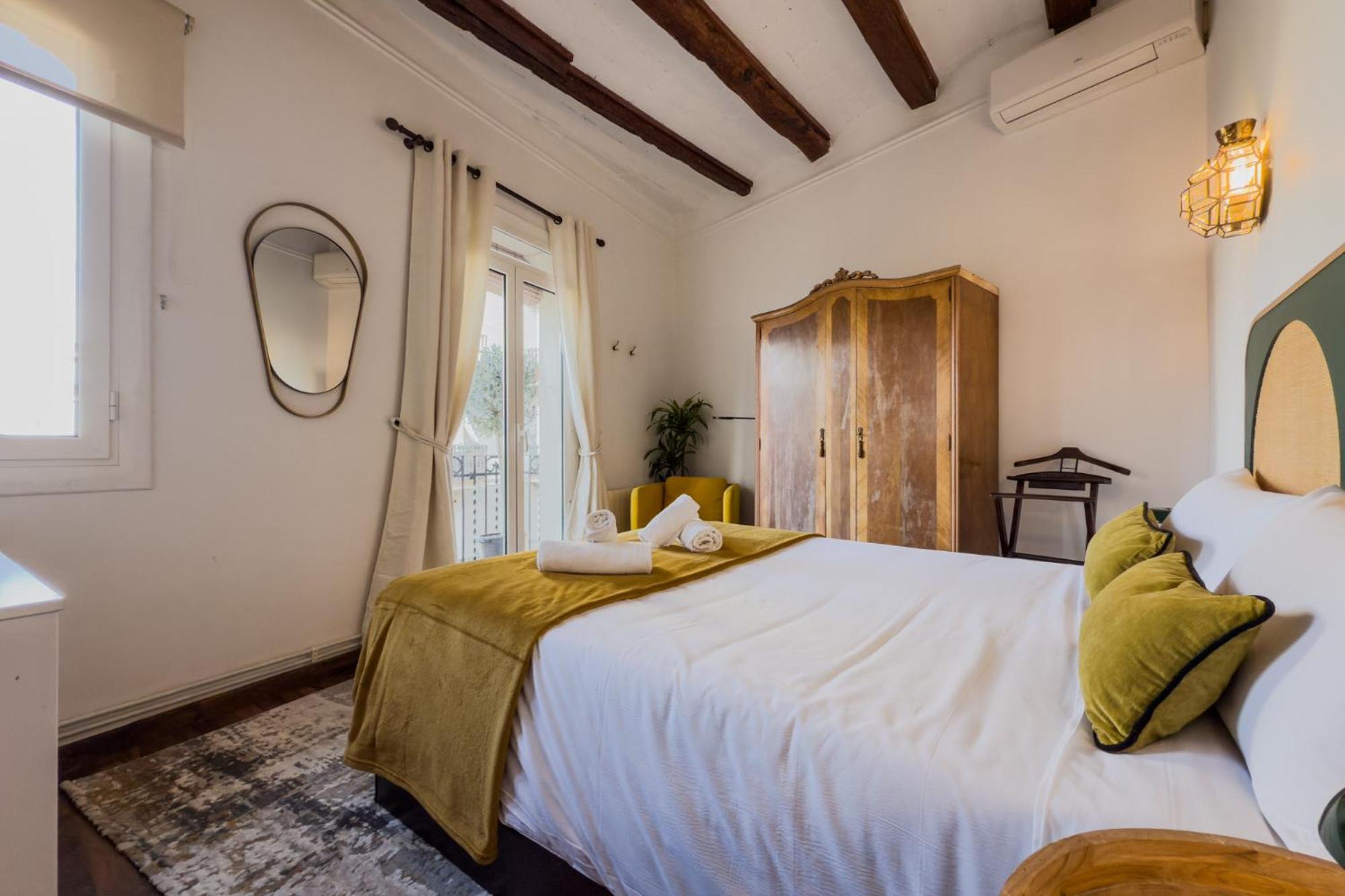Magalhaes - Trad Flat In Poble Sec, Near Ramblas Barcelona Exterior photo